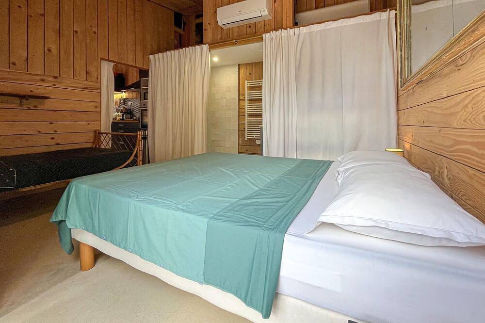 Gorgeous home in Salon-de-Provence with Wifi in Salon-de-Provence, Aix-en-Provence region