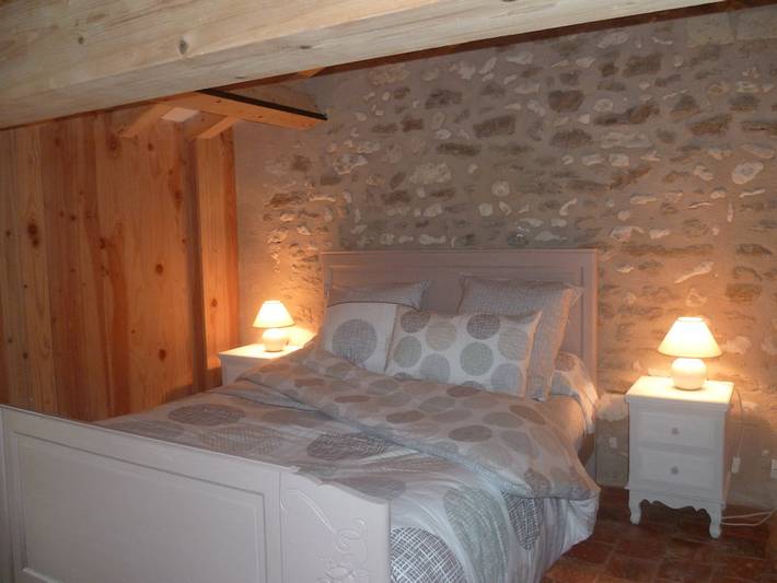 Gîte pour 2 personnes, avec jardin et terrasse