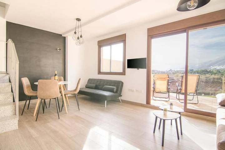 Gîte pour 4 personnes, avec vue ainsi que piscine et balcon à Llíber - 4