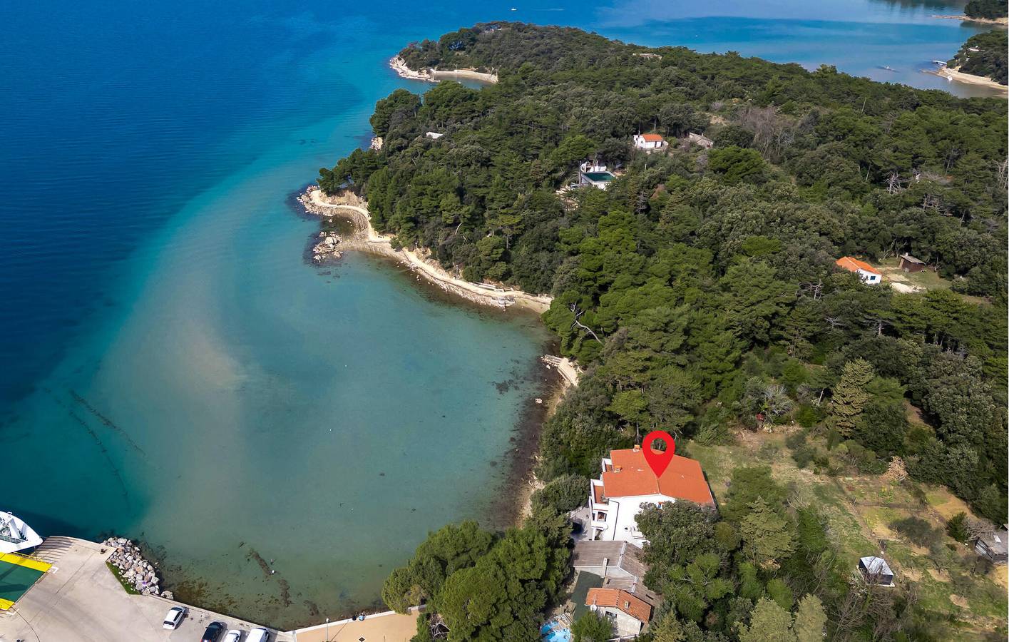 Ganze Ferienwohnung, Gemütliche Ferienwohnung mit Terrasse, WLAN und Parkplatz in der Nähe des Strandes Rajska Plaža in Lopar, Rab
