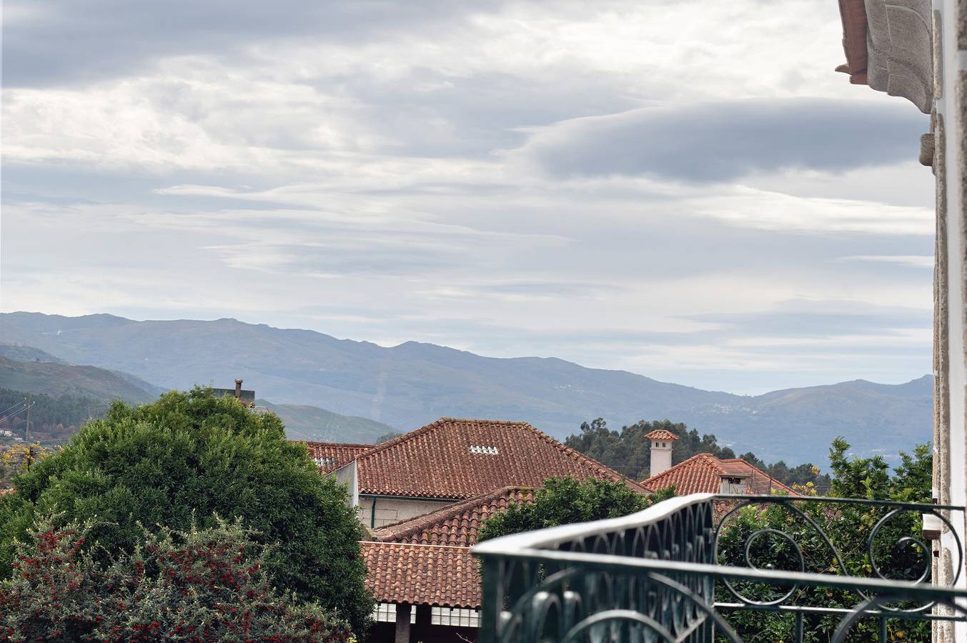Quarto 'Suite 2 - Casa Do Adro' com vista para a montanha, Wi-Fi e ar condicionado in Soajo, Gerês