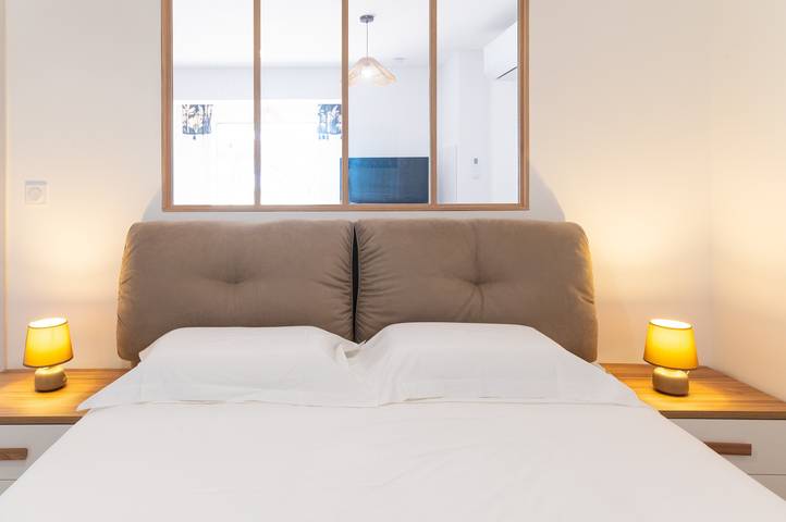 Entire apartment, Apartment 'La Dolce Vita 3' with Sea View, Wi-Fi and Air Conditioning in Borgo, Bastia region