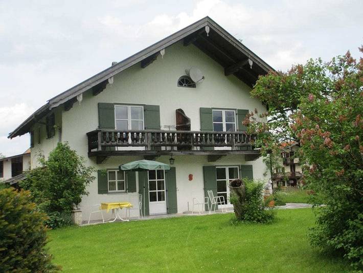 Ferienhaus für 4 Personen, mit Sauna und Ausblick sowie Pool und Balkon in Ruhpolding - 2
