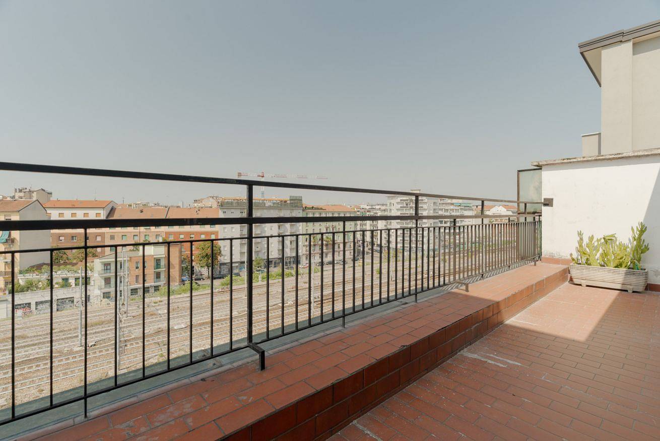 Ganze Wohnung, Ferienwohnung für 7 Personen mit Balkon/Terrasse in Mailand, Mailand Provinz