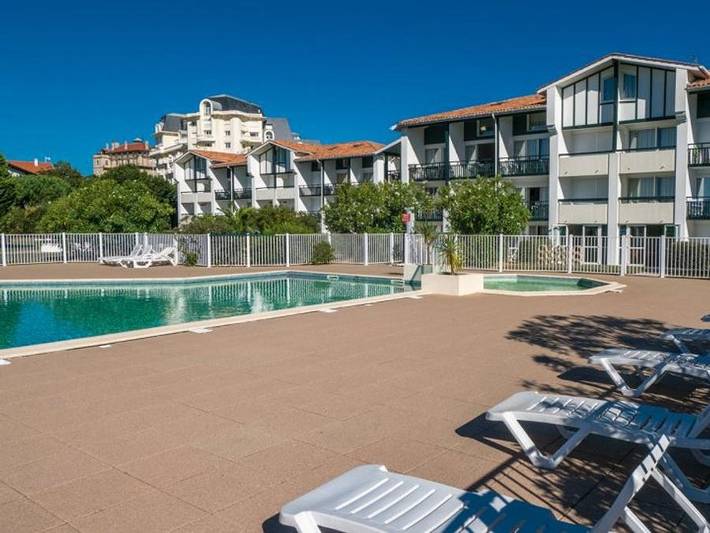 Location de vacances pour 2 personnes, avec bassin pour enfant dans Golf d'Ilbarritz - 3