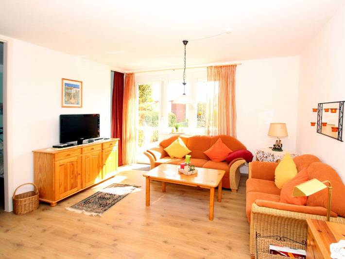 Bungalow für 4 Personen, mit Garten und Terrasse in Dornumersiel - 2