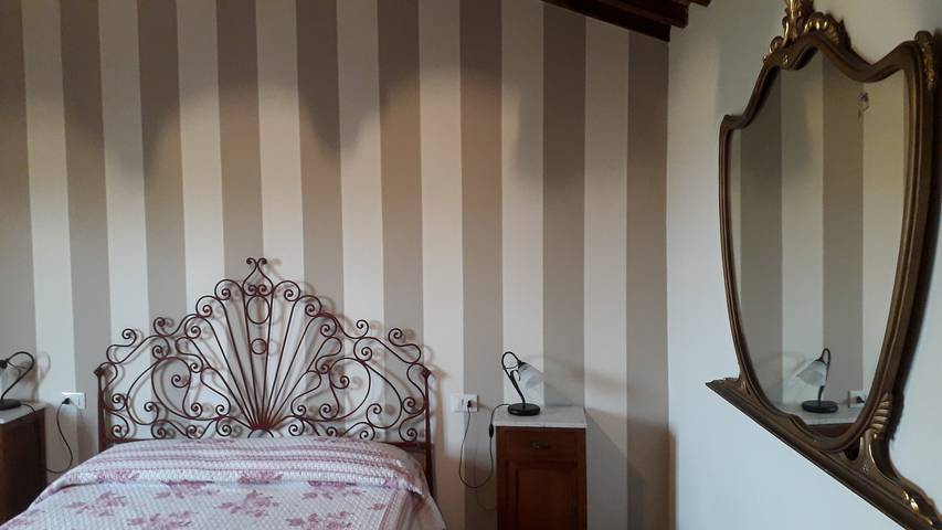 Casa Vacanza 'Tra Gli Olivi - Camaiore' con Wi-Fi e Aria Condizionata in Camaiore (Toscana), Riviera Toscana