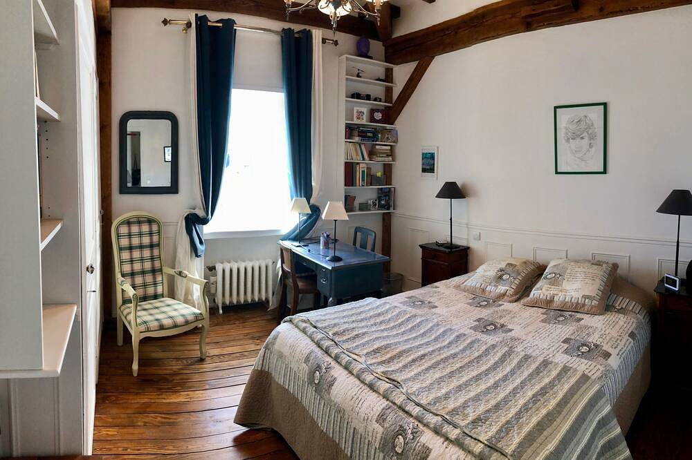 Appartement 5* de 4 à 6 pers. dans maison de maître quartier thermal Vittel in Vittel, Neufchâteau
