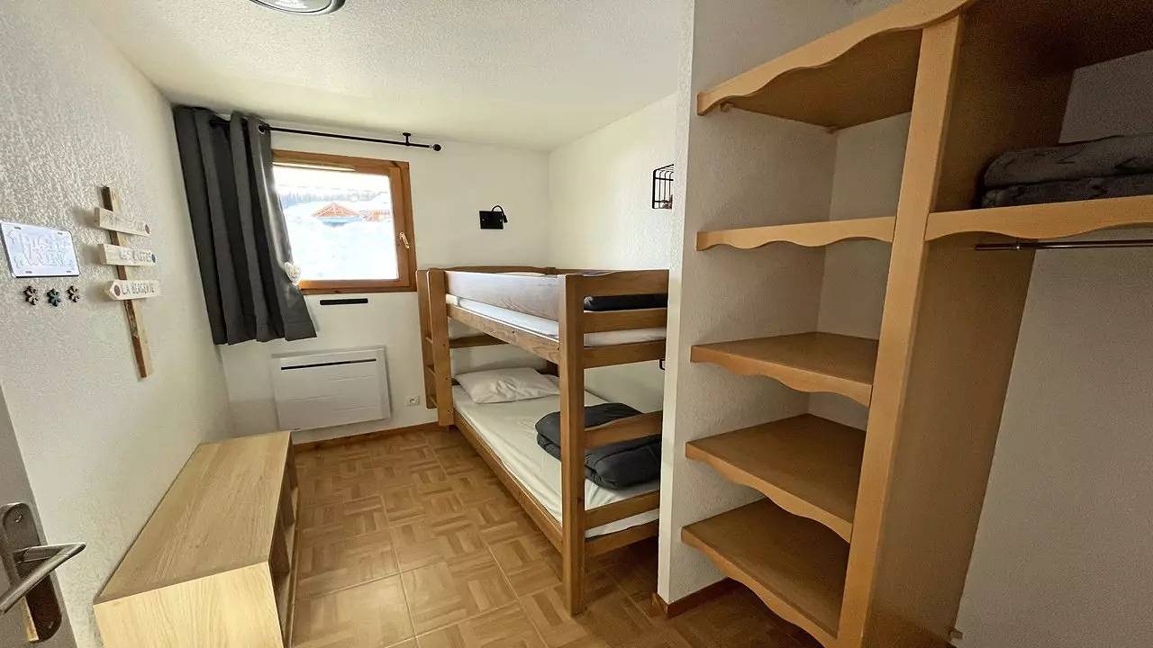 Ganze Wohnung, Gec2 - 2-Zimmer-Wohnung mit großem Balkon in Puy-Saint-Vincent, Nationalpark Écrins