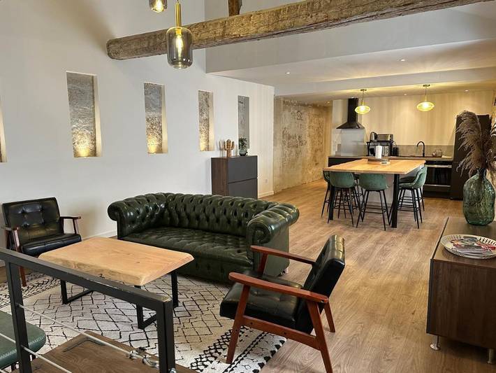 Gîte pour 6 personnes, avec terrasse dans Office De Tourisme D Avignon - 3