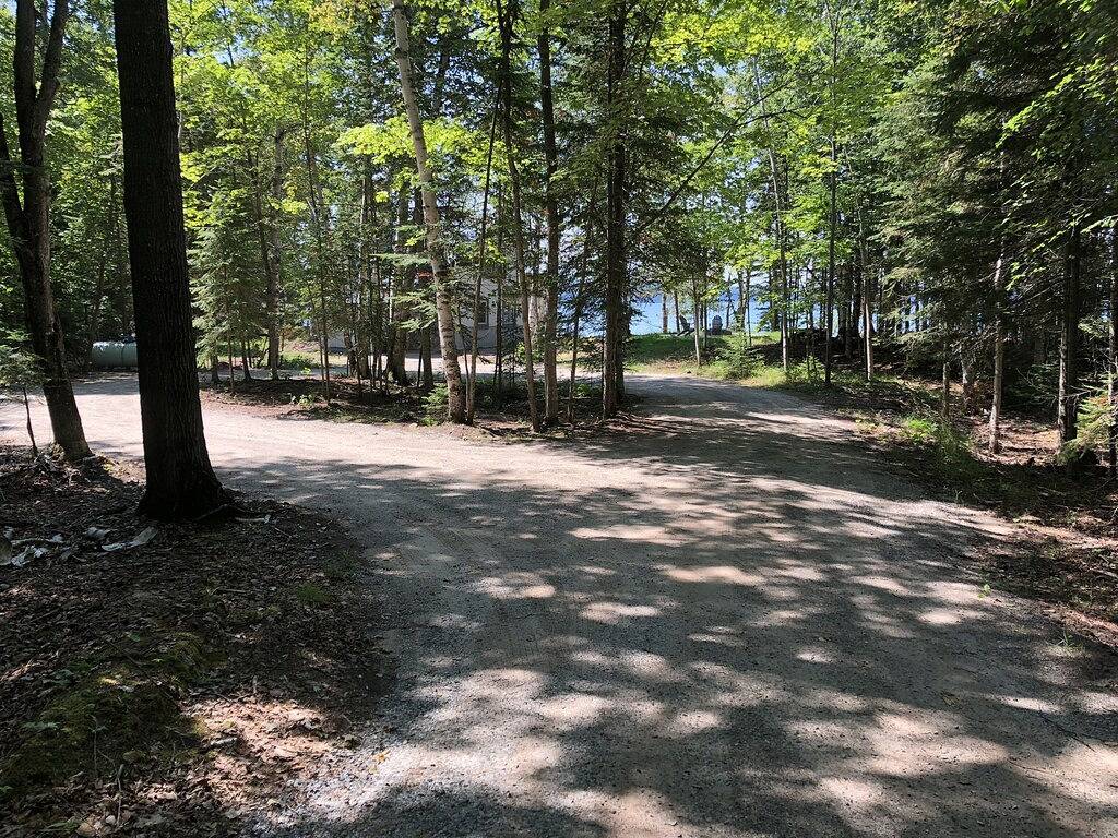 Huron Horizons - Herrliche Sonnenuntergänge über der Big Bay des Lake Superior in Obere Halbinsel