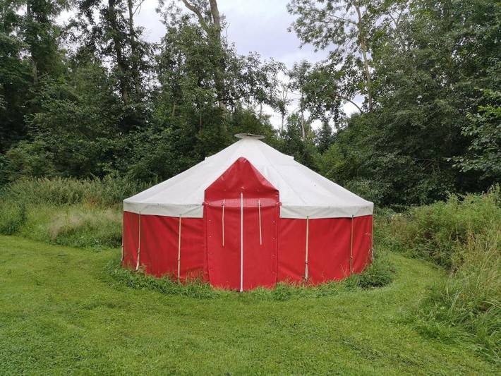Zelt für 3 Personen, mit Garten und Sauna