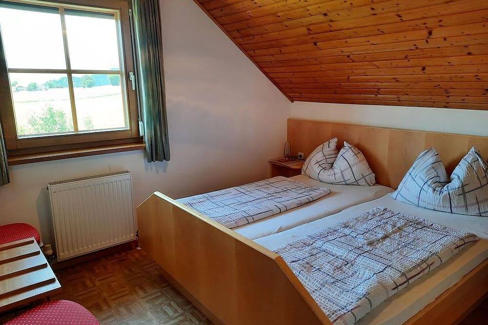 Ferienwohnung Bergsicht, 2 Schlafräume - Pension Hecher in Feldkirchen in Kärnten, Oberkärnten