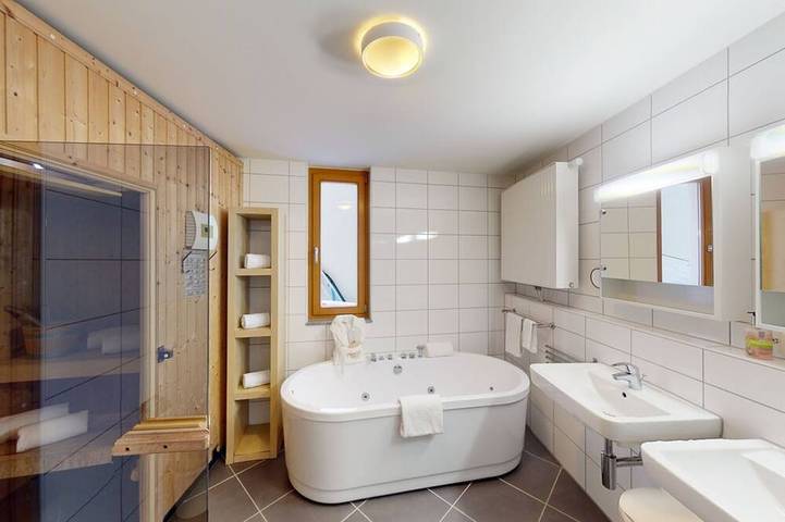 Ganze Wohnung, Walensee House & Apartments, (Unterterzen) in Walensee (Heidiland), Quarten