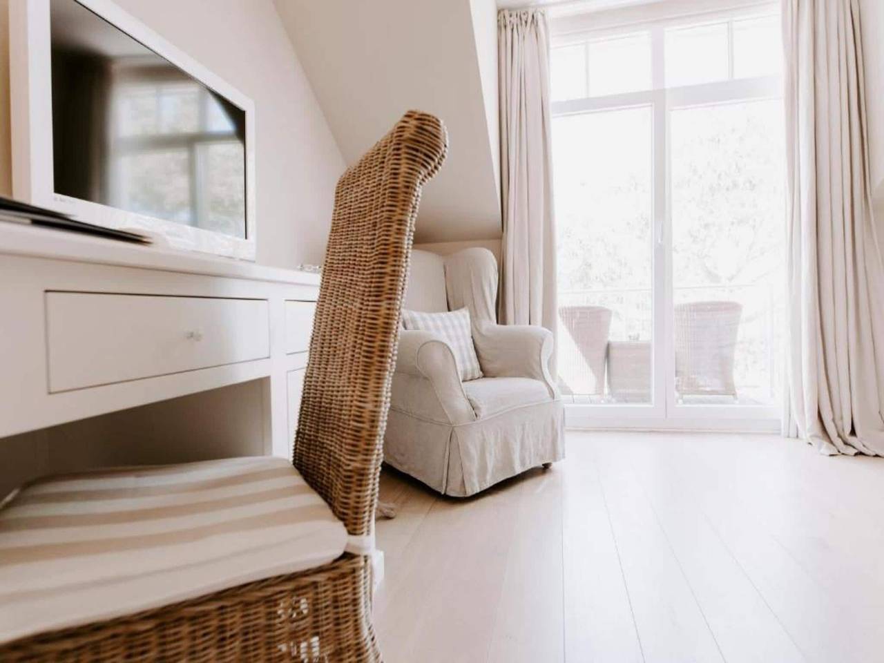 Ganze Wohnung, Heikendorf by Belvilla Doppelzimmer mit Meerblick in Kieler Förde, Heikendorf