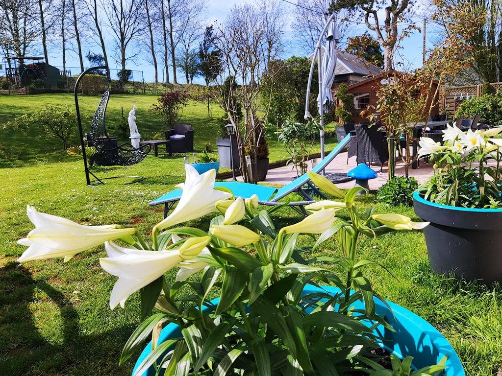 Chambres d'hôtes Fleur de Soleil Etretat - Chambre rouge in Saint-Jouin-Bruneval, Région du Havre