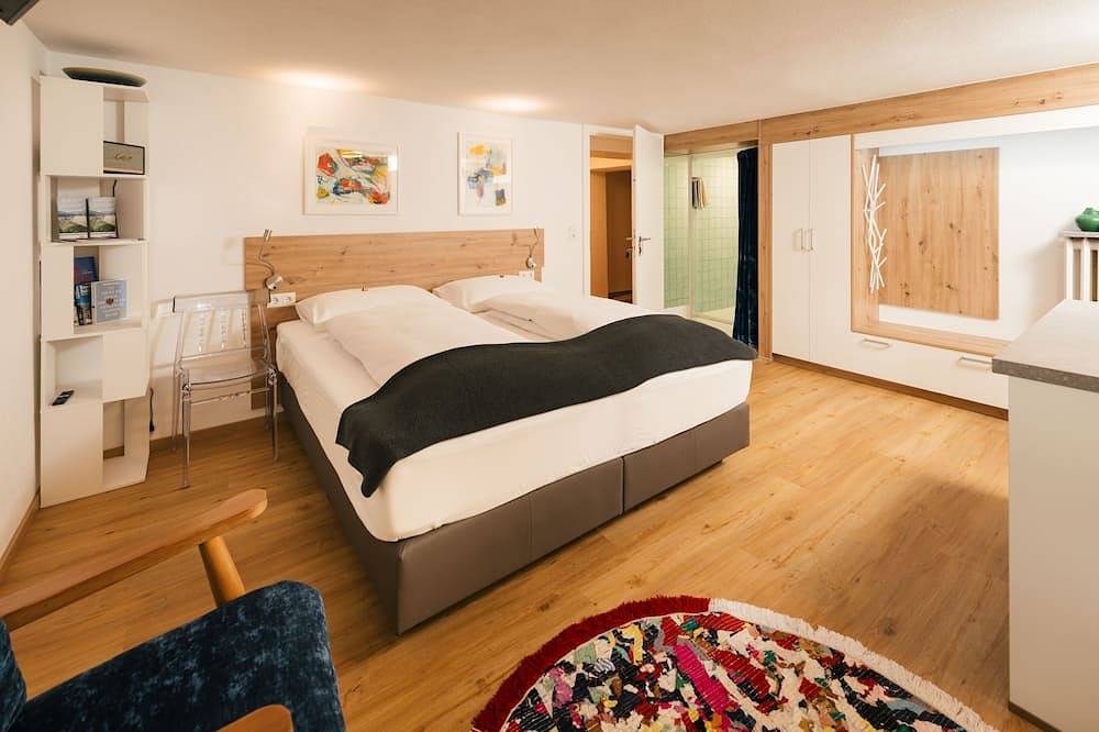 Ganze Wohnung, Villa Marwa - eine Ruheoase im Grünen mit Stadtblick in Innsbruck, Innsbruck und Umgebung