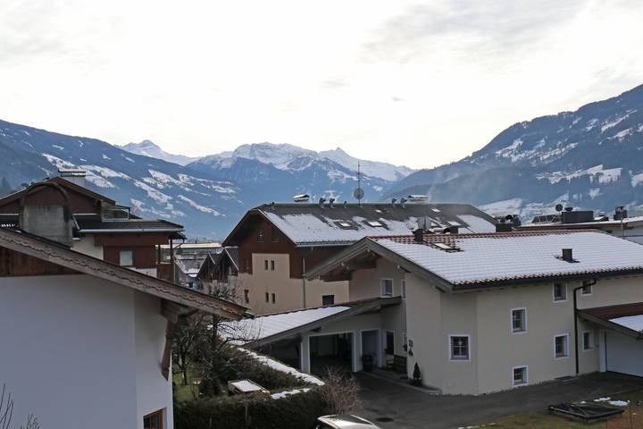 Entire holiday apartment, Apartment Hauser in Stumm, Ski-Optimal Hochzillertal