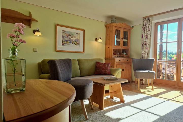 Bauernhof für 4 Personen, mit Balkon und Garten in Wackersberg