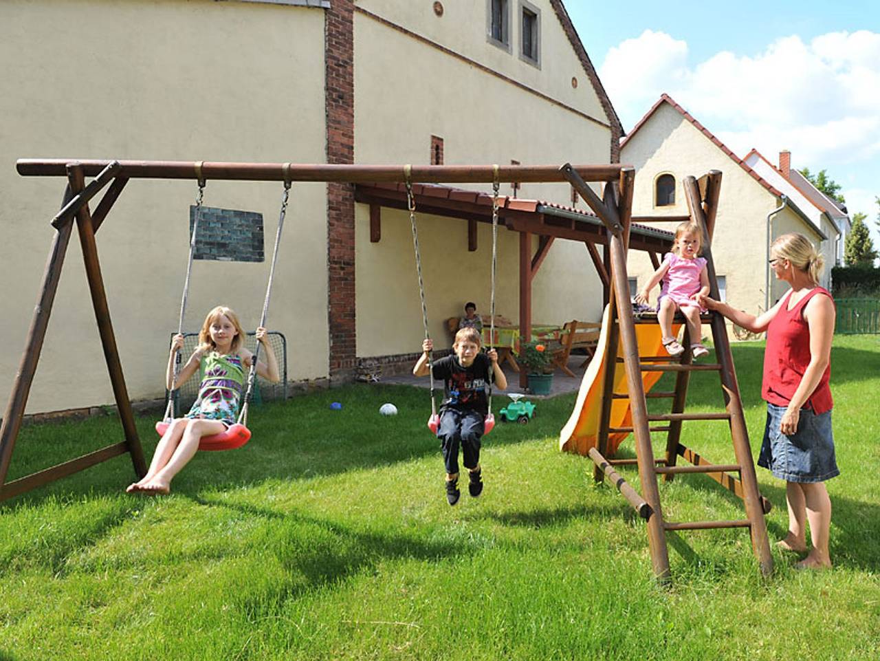 Ganze Ferienwohnung, Hof Türke - Ferienwohnungen und Gästezimmer - Ferienwohnung "Eisenberg" in Moritzburg, Meißen Region