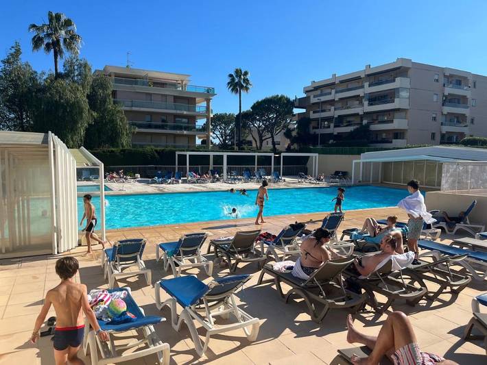 Apartamento de vacaciones para 6 personas, con balcón y piscina - 1