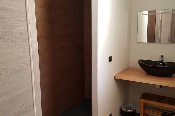 Chambre d’hôte pour 2 personnes, avec jacuzzi et piscine à Le Plan-de-la-Tour - 3