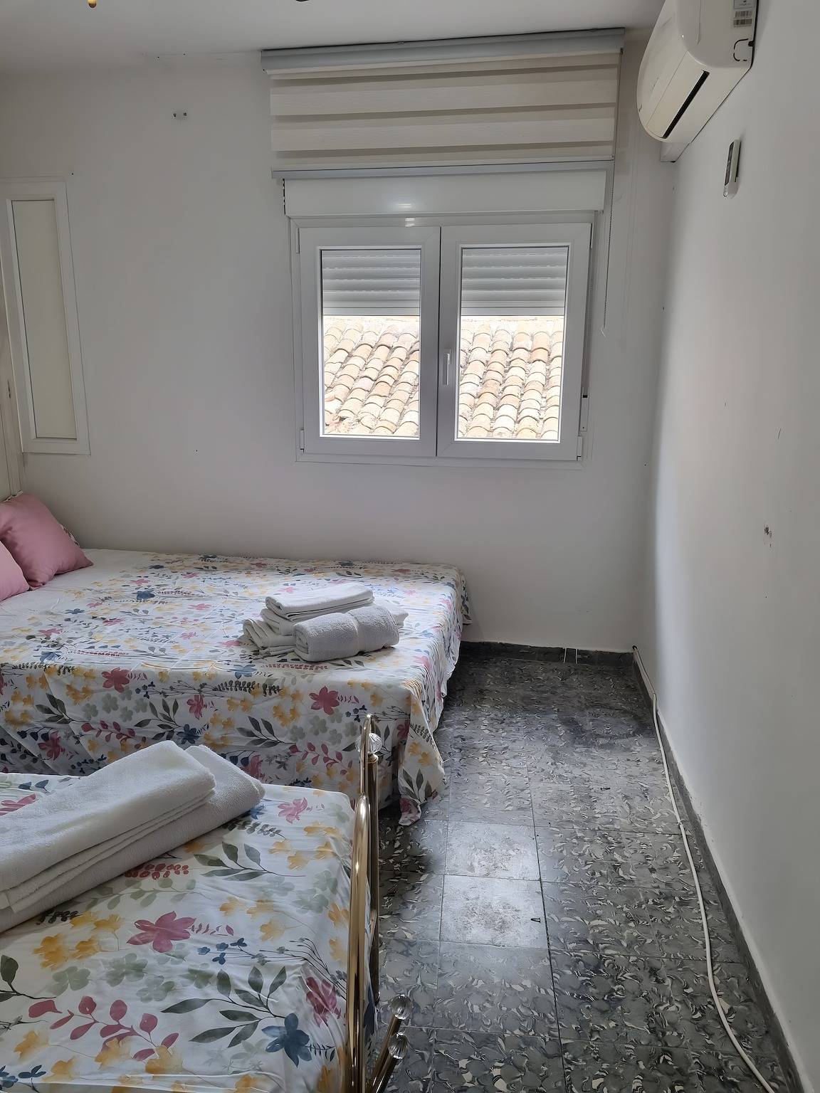 Maison de vacances « Pisito De Pueblo Ii » avec vue sur la montagne, Wi-Fi et climatisation in Navaluenga, Valle del Alberche