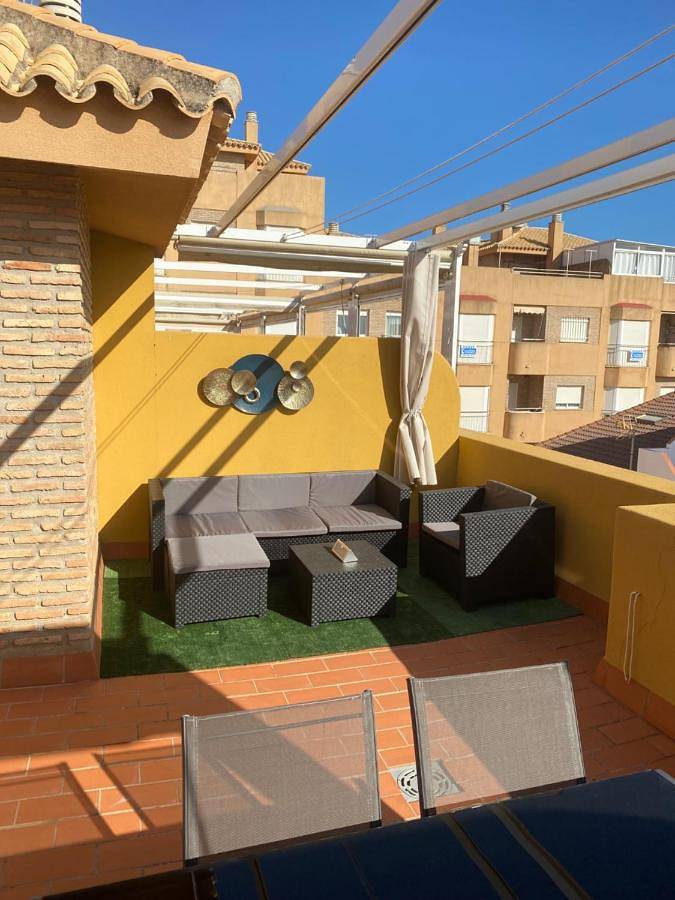 Gîte pour 4 personnes, avec Balcon ainsi que Terrasse et Vue dans La Antilla
