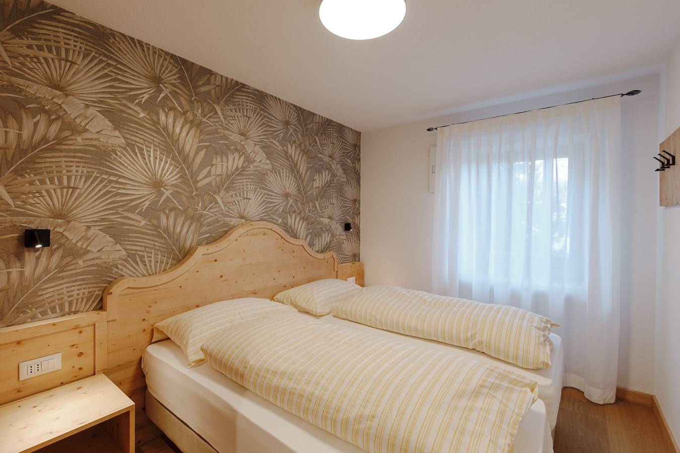 Ganze Wohnung, Ferienwohnung 'Aurone' mit Bergblick, Gemeinschaftsgarten und Wlan in Buchenstein, Dolomiti Superski