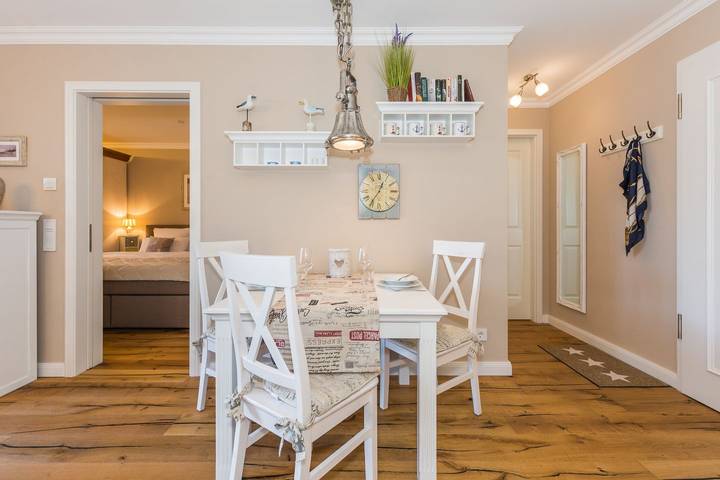 Ferienwohnung für 3 Personen, mit Balkon in Zingst - 2