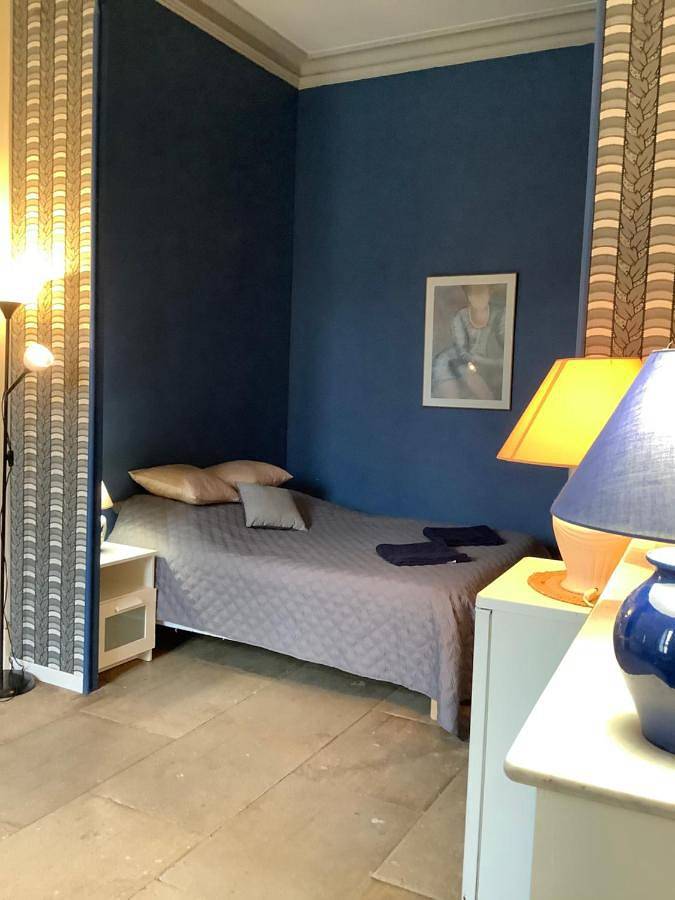 Double Room with Private Bathroom in Marsillargues, Côte méditerranéenne (France)