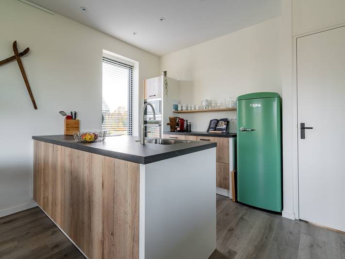 Fantastische Villa am See in Sint Nicolaasga, Ijsselmeer