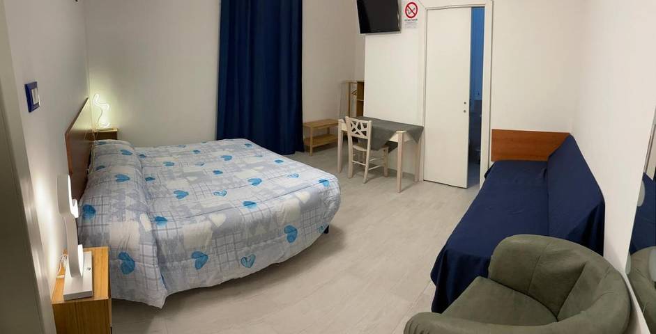Chambre d’hôte pour 3 personnes, avec balcon à Giulianova - 4