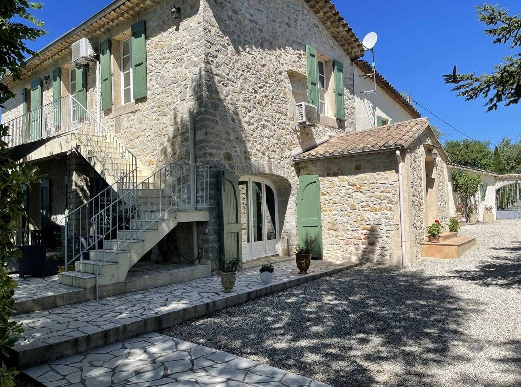 Chambre avec piscine privée et vue près de Saint-Jean-de-Crieulon in Sauve, Région du Vigan