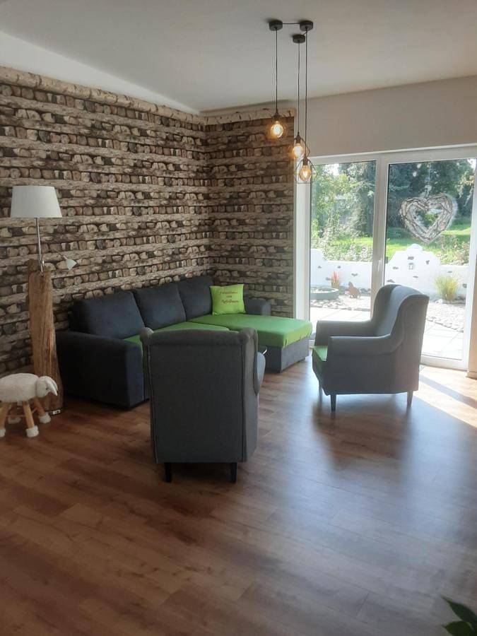 Three-Bedroom Apartment in Andernach, Osteifel