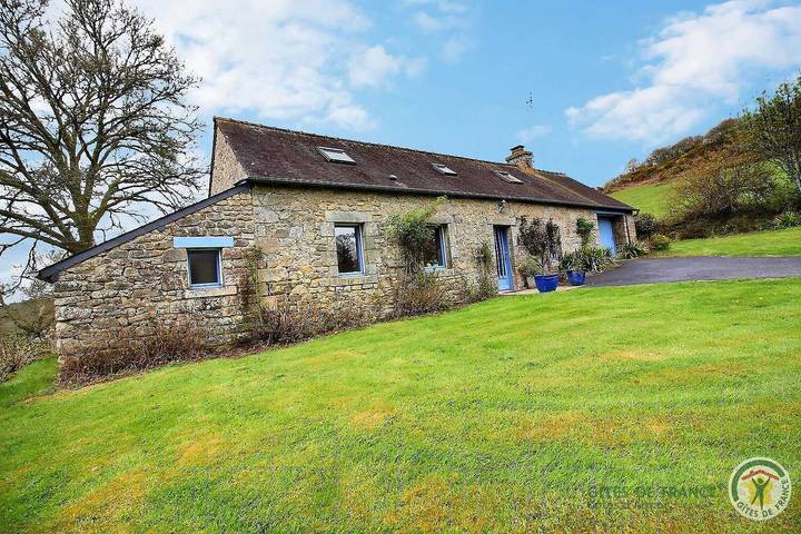 Gîte pour 6 personnes, avec jardin