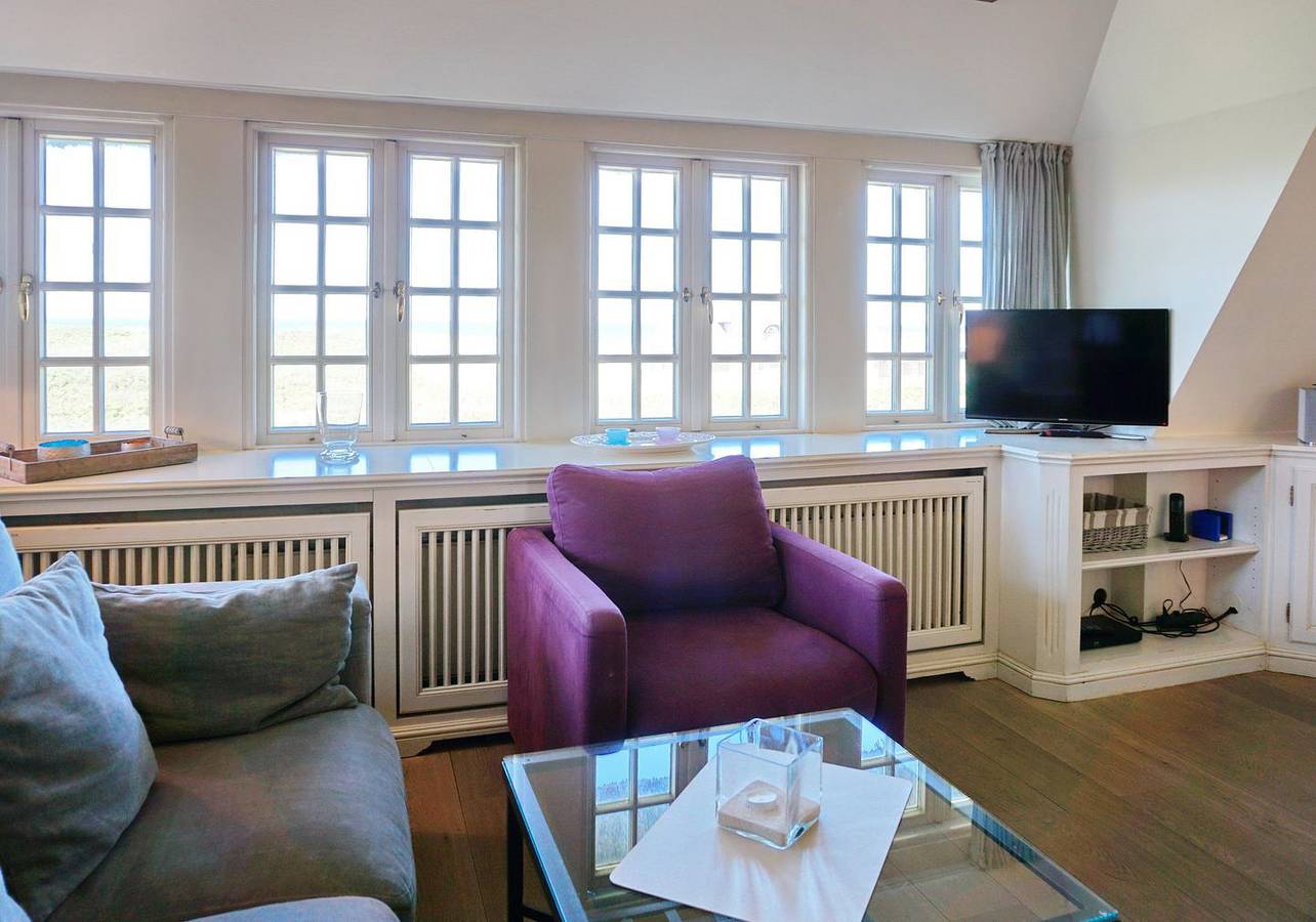 Ganze Wohnung, Sylt Royal. Sie wohnen direkt am Meer. in Wenningstedt, Sylt