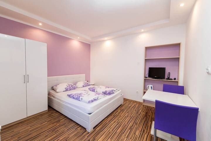 Ferienwohnung für 2 Personen, mit Pool in Dramalj