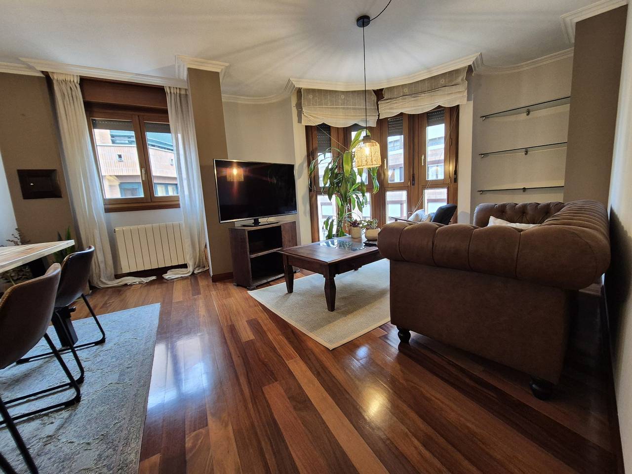 Apartamento entero, Apartamento de vacaciones para 6 personas in Distrito Centro (Gijón), Gijón