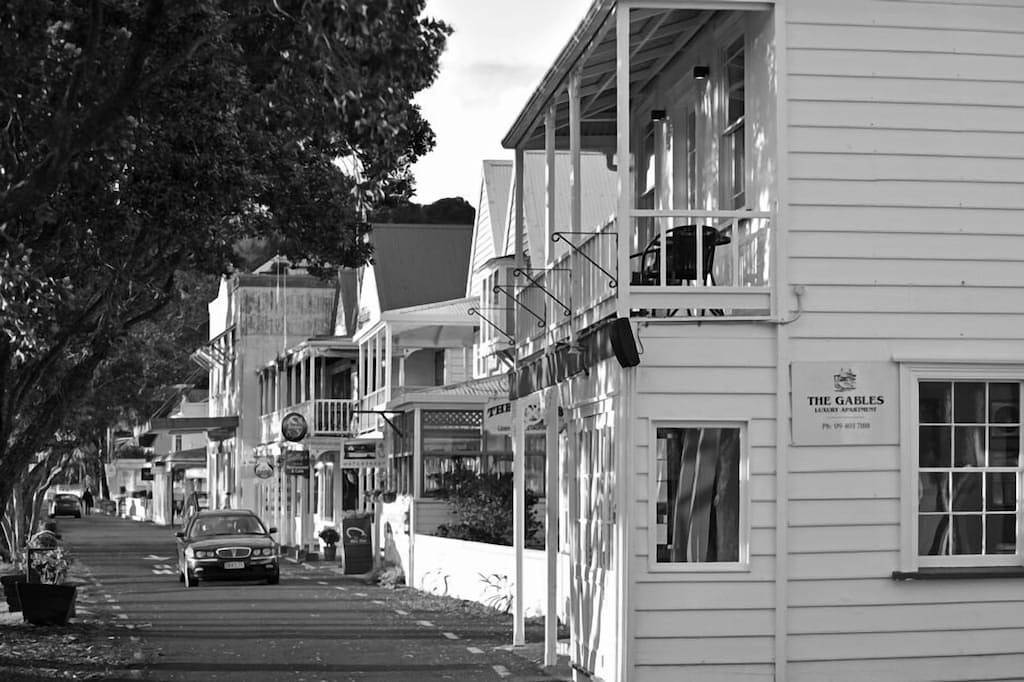 Ganze Wohnung, The Gables - Atemberaubendes Apartment am Wasser in Russel (NZ), Bay Of Islands