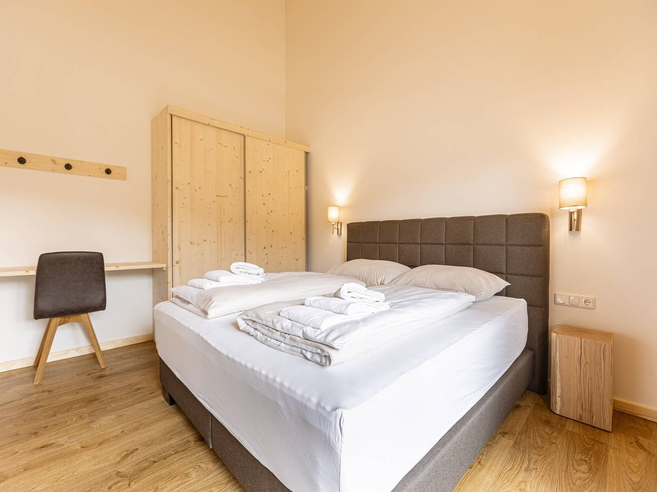 Ganze Wohnung, Ferienwohnung mit 3 Schlafzimmern & Sauna in Oberwölz, Westliche Obersteiermark