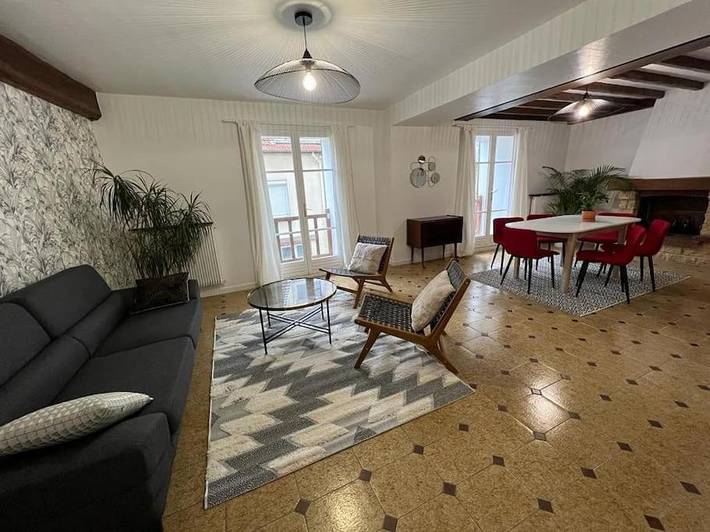 Appartement de vacances pour 4 personnes, avec Vue à Ay (Marne)