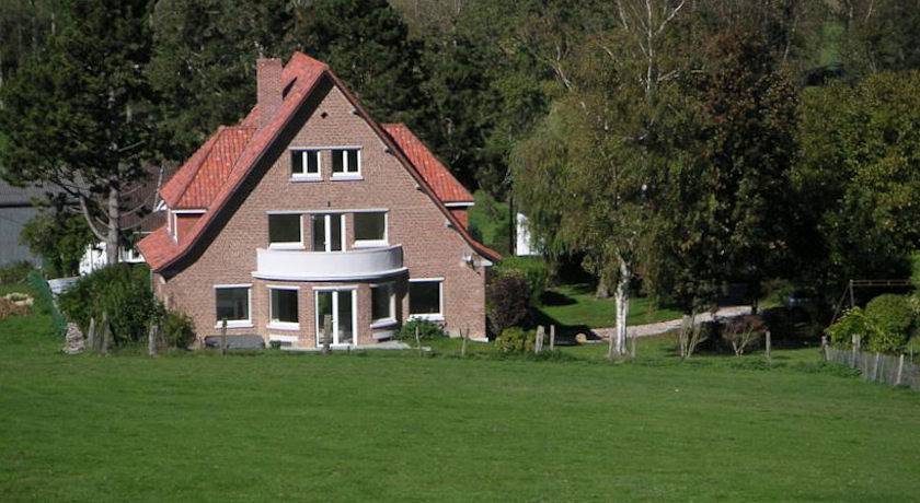 Cottage pour 10 personnes, avec jacuzzi ainsi que jardin et terrasse à Loison-sur-Créquoise