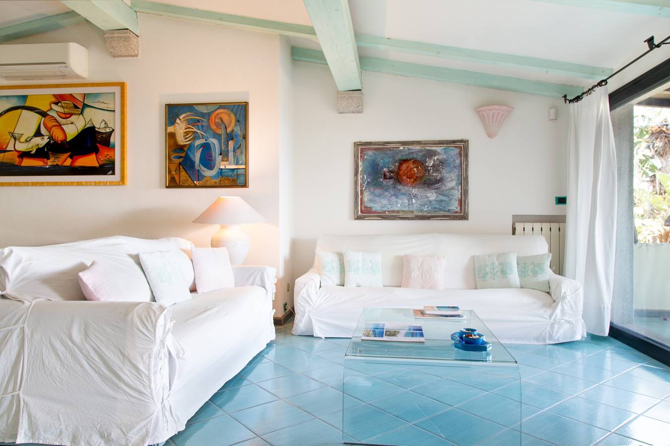 Casa vacanze 'Villa Vanessa' con vista mare, Wi-Fi e aria condizionata in Punta Molara, San Teodoro