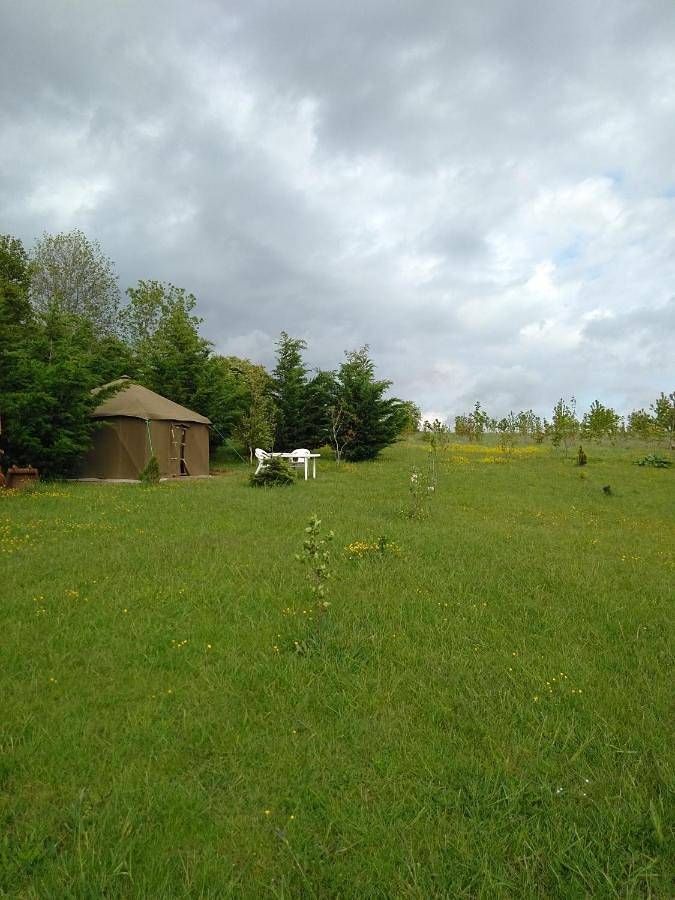 Gîte pour 4 personnes, avec jardin ainsi que terrasse et vue dans Arrest - 4