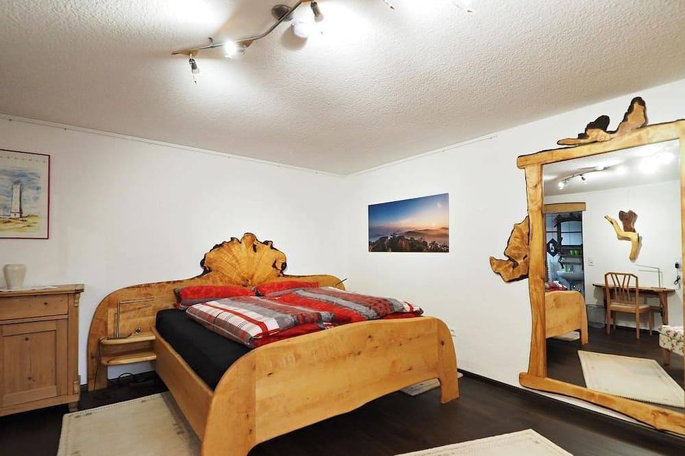 Ganze Wohnung, Holz Art Apartment - Appartement/Fewo, Dusche, Wc, Komfort in Fischbach bei Dahn, Landkreis Südwestpfalz