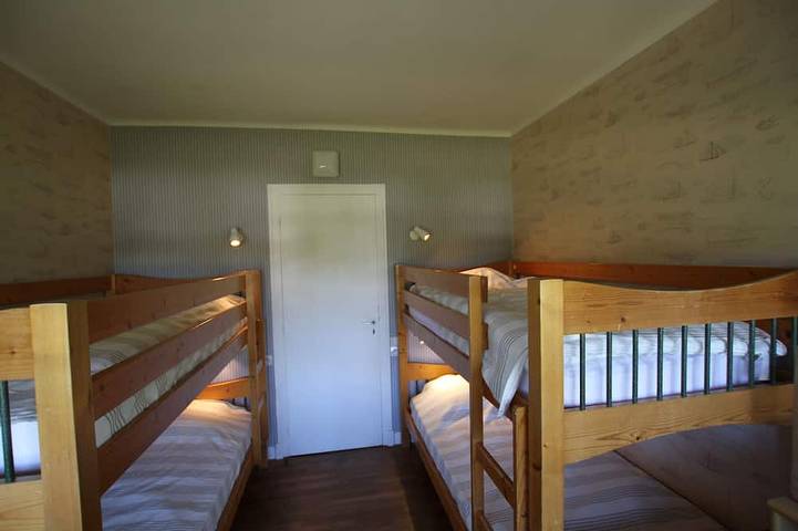 Location de vacances pour 8 personnes, avec jardin et jacuzzi dans Plage des Dunes (Penvénan) - 3