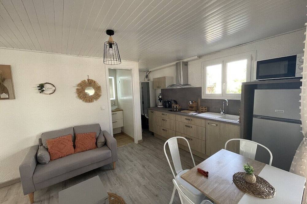 Chalet pour 4 Personnes dans Gruissan Plage, Gruissan