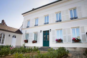 Gîte pour 8 Personnes dans Thomery, Seine-et-Marne, Photo 1