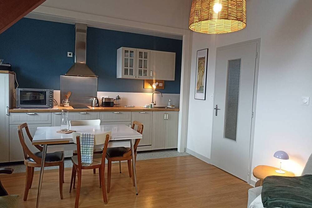 Ganze Wohnung, Beautiful duplex 150 m from the beach in Damgan, Côte des Mégalithes